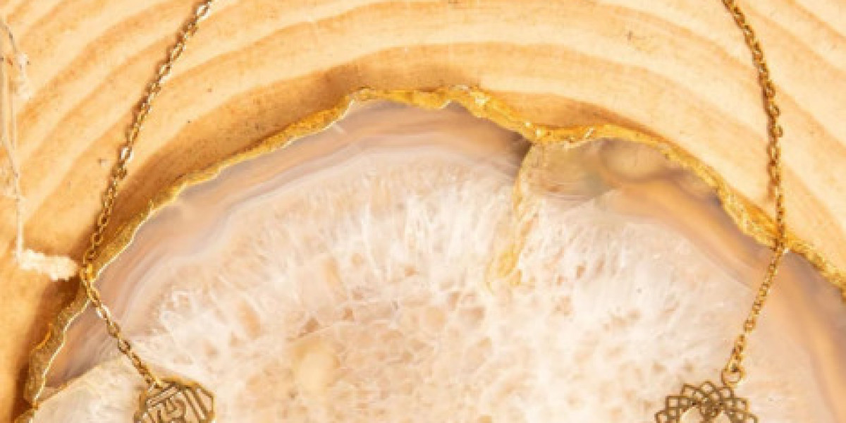 Best Jewellery Store in Bandra West – Discover Soul Works’ Unique Handcrafted Collection