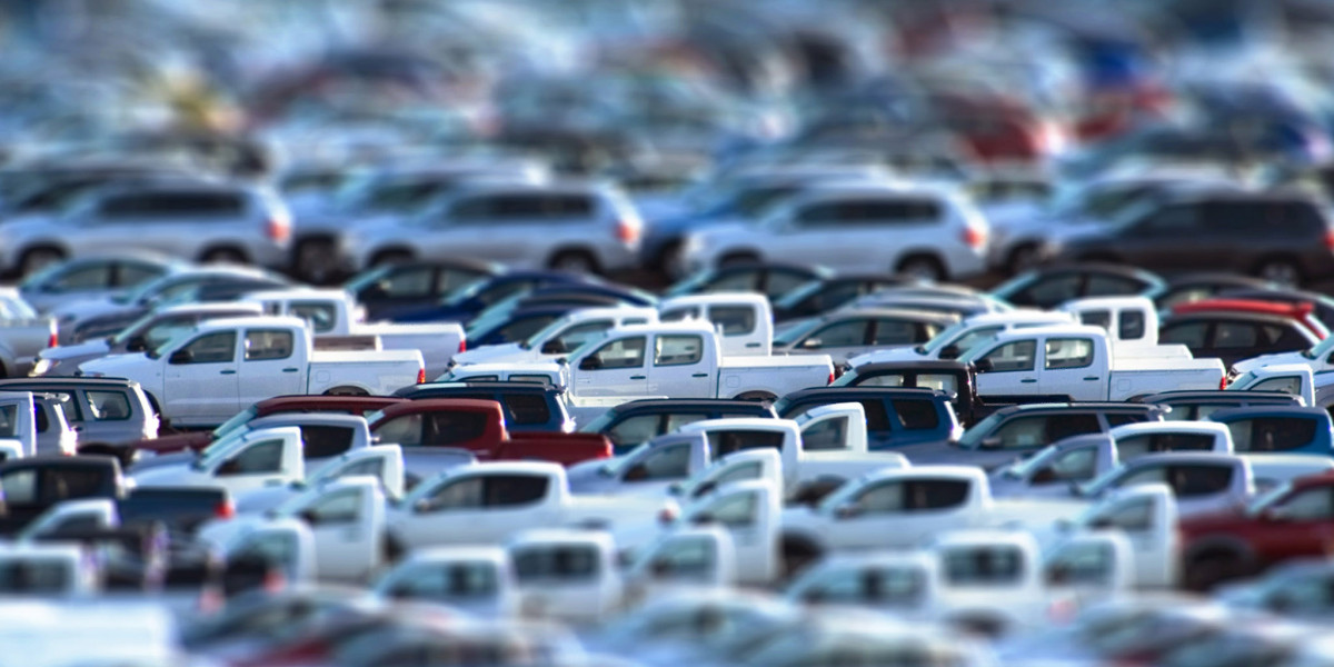 Shares in Star Entertainment suspended from trade as casino operator remains on brink of collapse