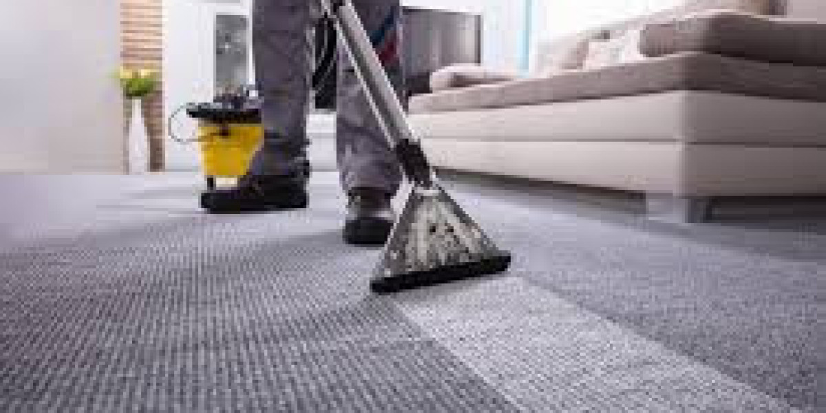 How Carpet Cleaning Services Deep Clean Without Harsh Chemicals