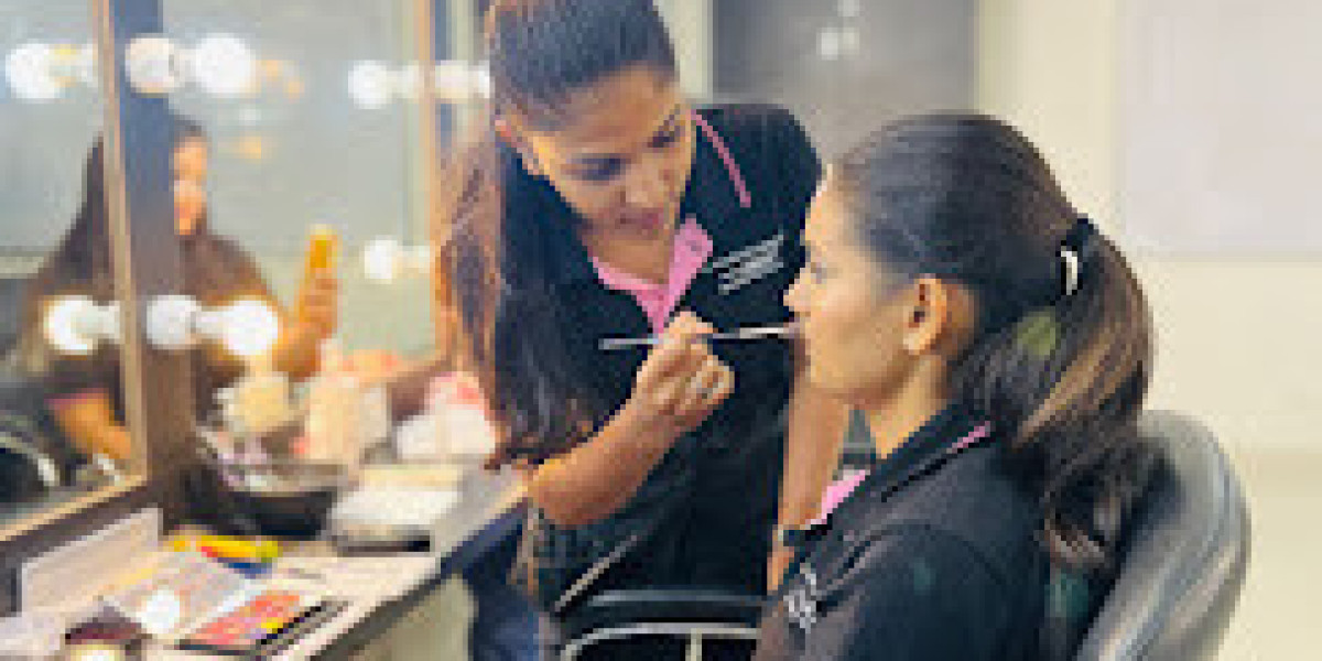 LAKMÉ ACADEMY POWERED BY APTECH - KHARADI:- Cosmetology Course in Kharadi