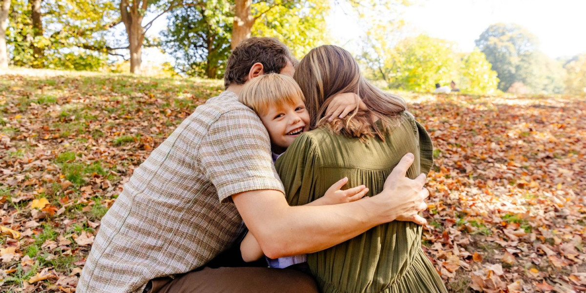 Family Photography: Capturing Life’s Precious Moments