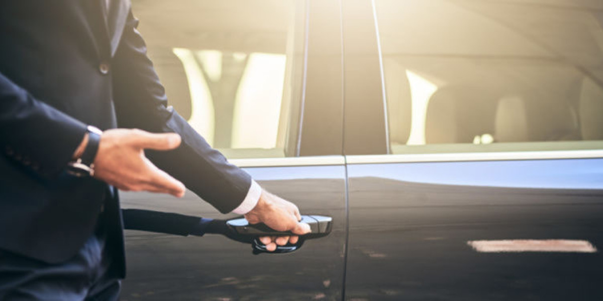 Door-to-Door Travel Solutions for Airport Passengers